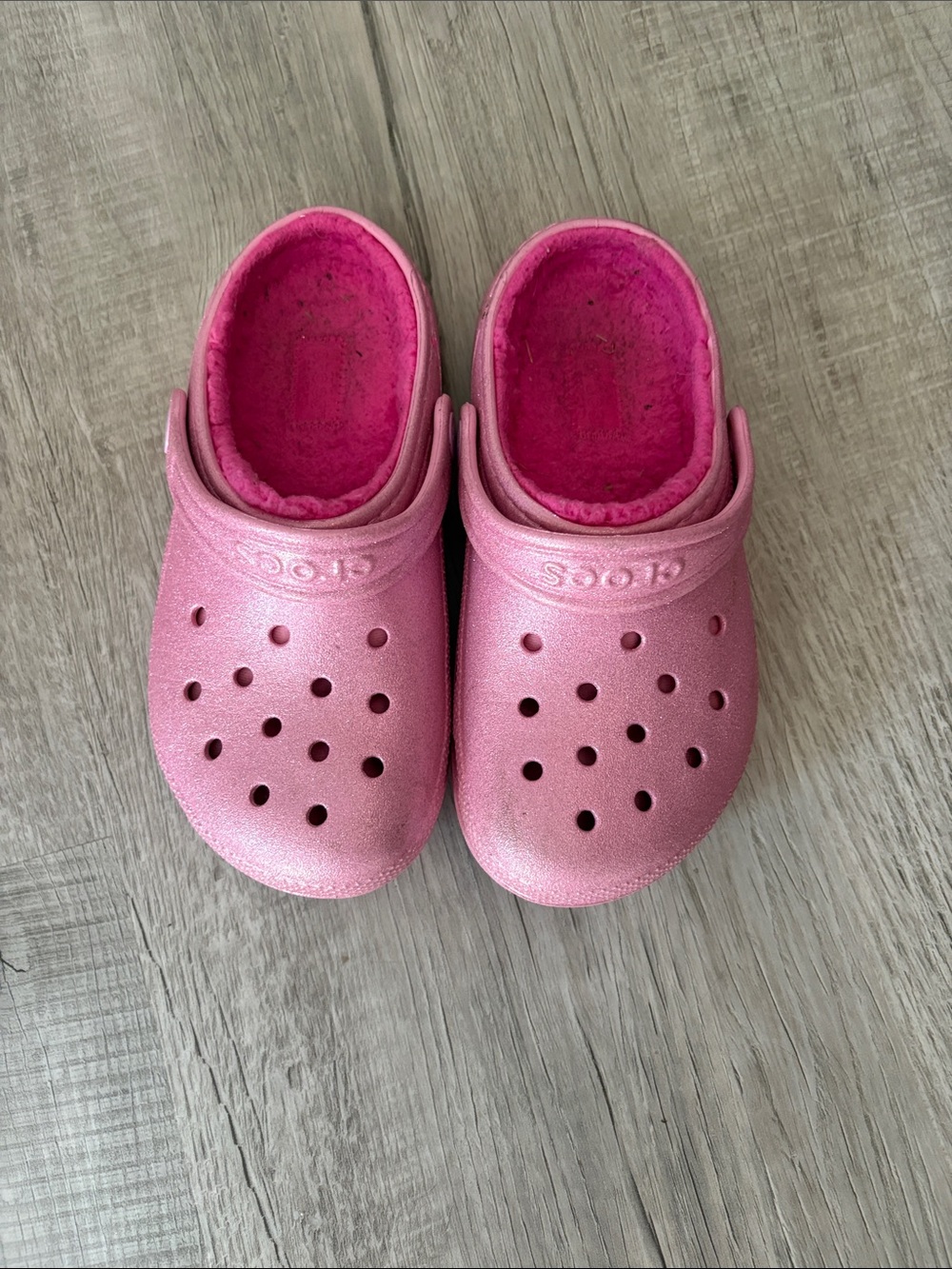 CROCS Kids Sparkle Pink Fuzzy-Lined Clogs